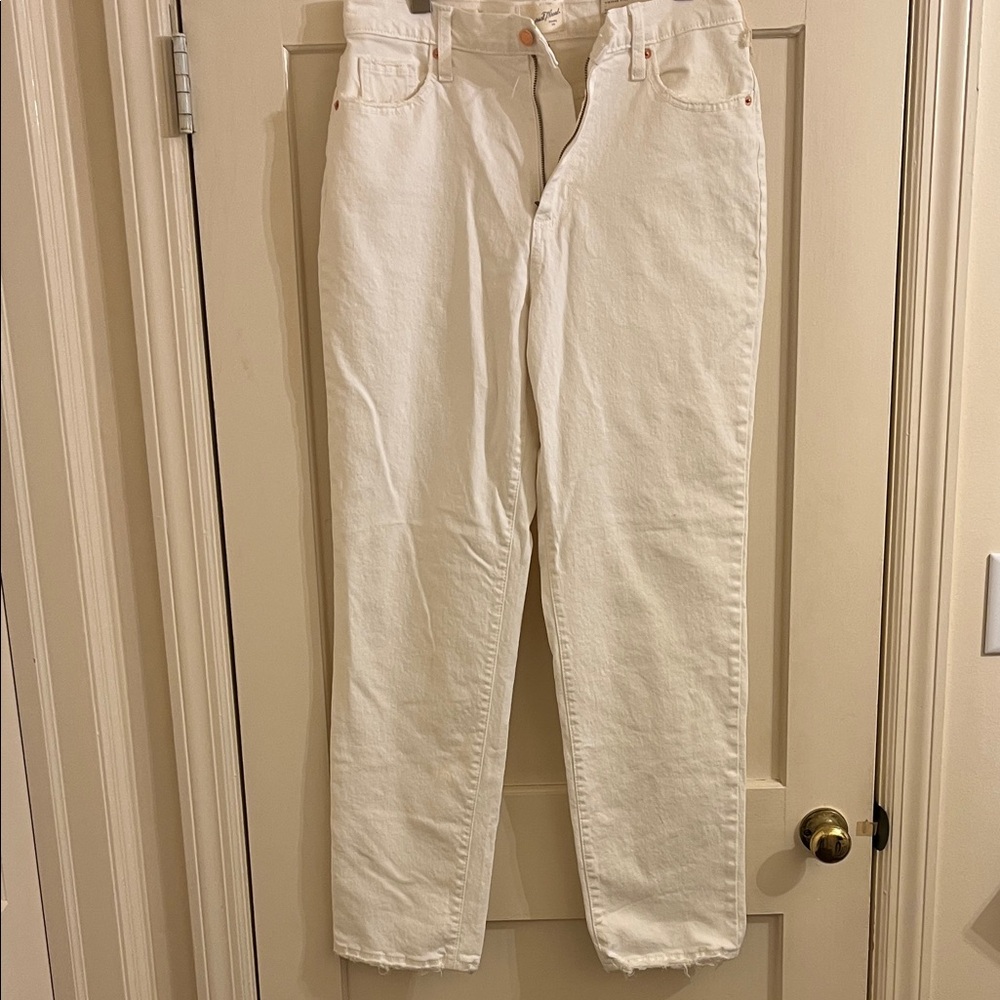 Universal Thread Vintage Stretch White Jeans